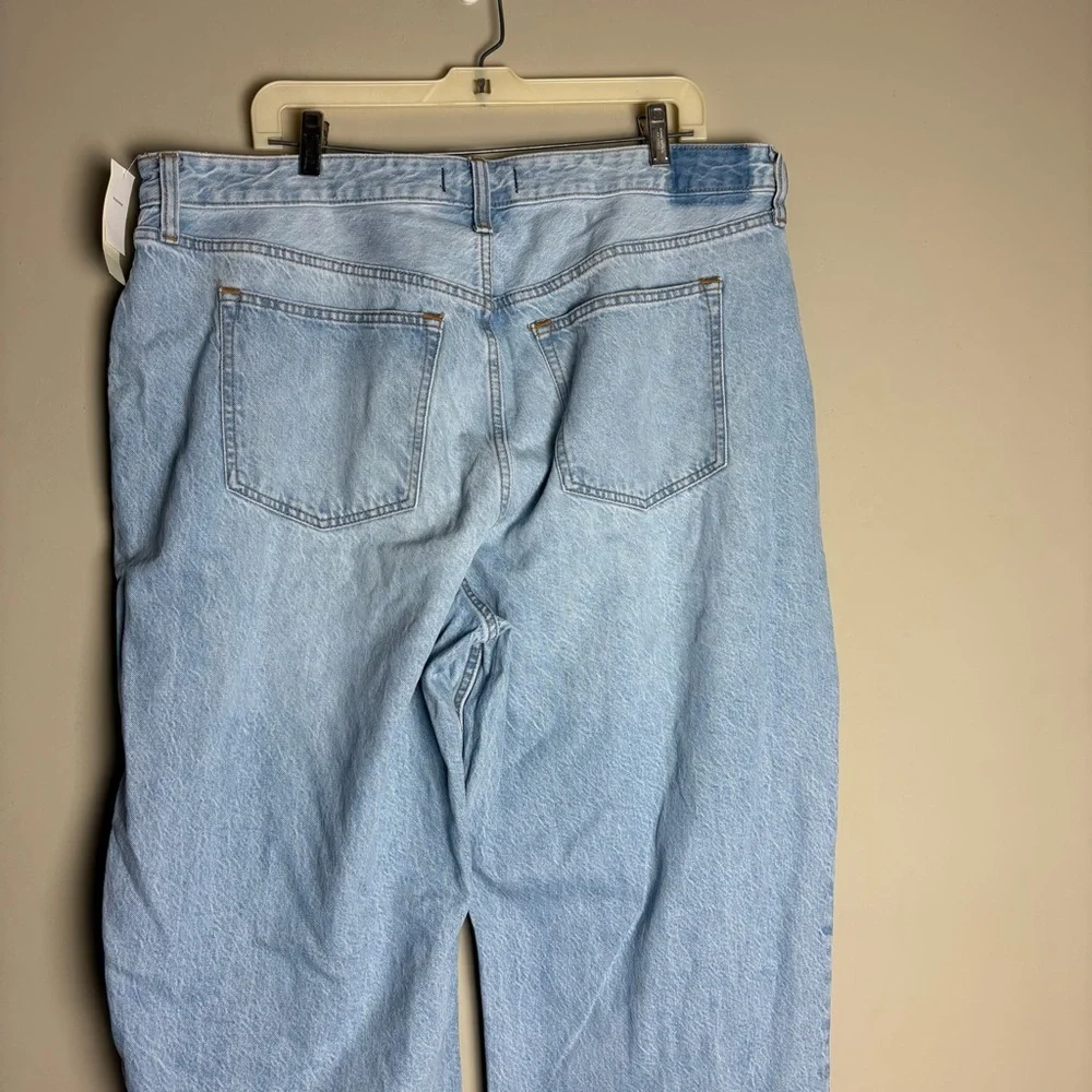 NWT Abercrombie and Fitch Curve Love High Rise Loose Jeans Size 34 Long - Picture 7 of 15